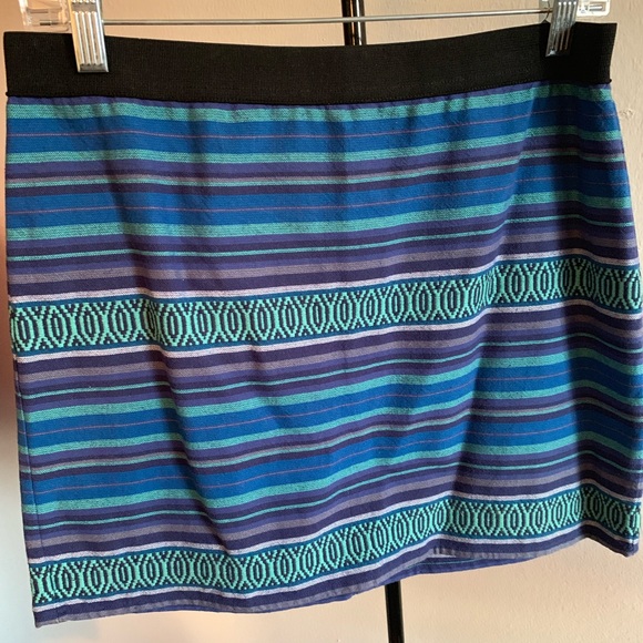 American Eagle Skirt - Picture 1 of 2